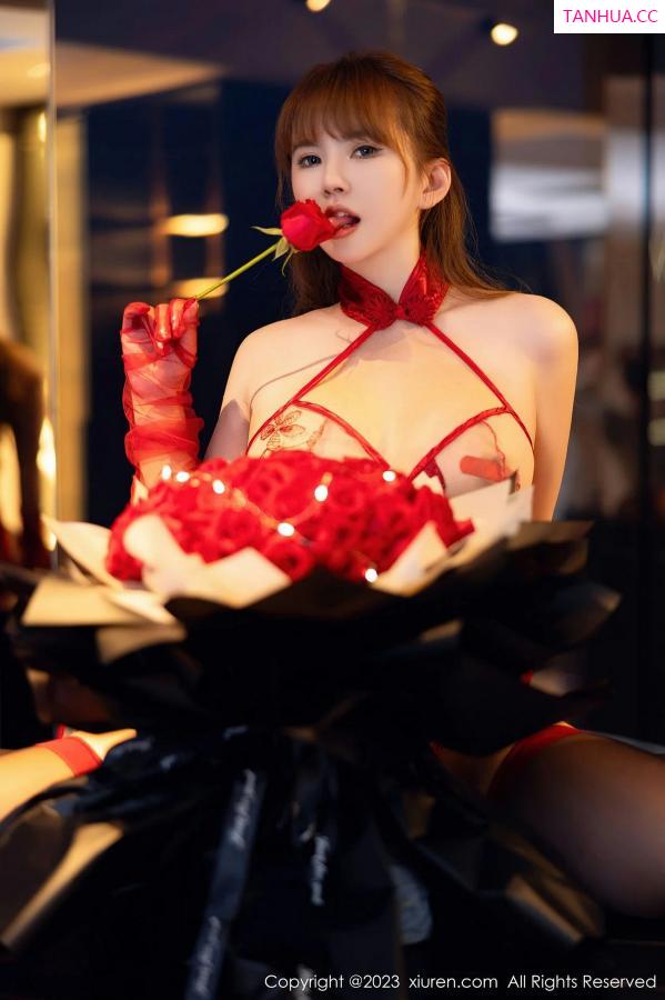张思允  [XiuRen]高清写真图 2023.06.27 No.6981 张思允Nice 丝袜美臀第26张图片